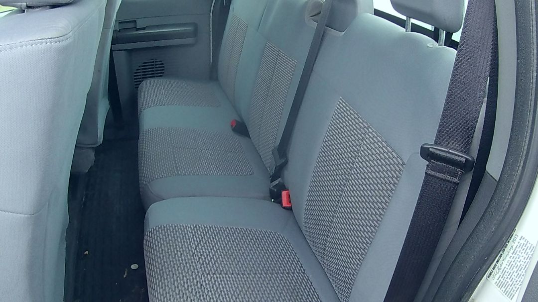 2013 FORD F350 Super Duty - Image 25